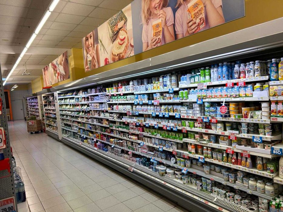 Rafturi frigorifice pentru magazin sau supermarket