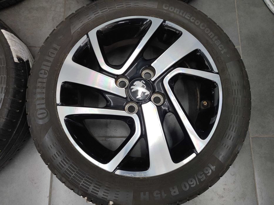Джанти с Гуми - Peugeot 108, Citroen C1, Toyota Aygo