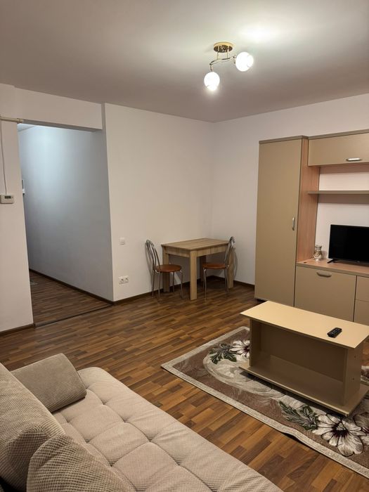 Apartament de închiriat