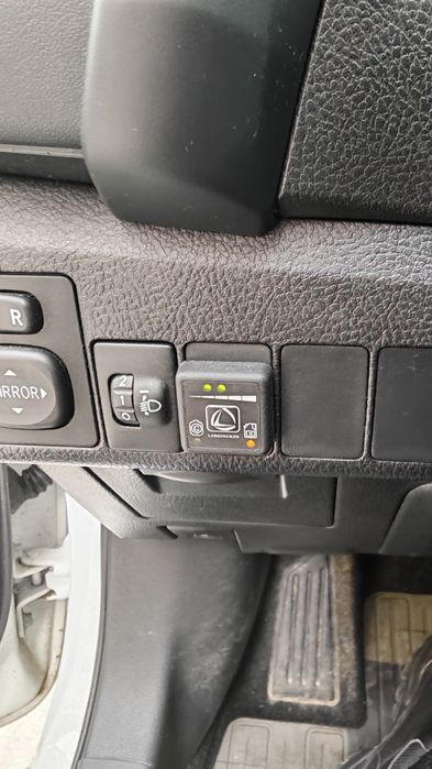 Toyota Auris 2016 hibrid GPL