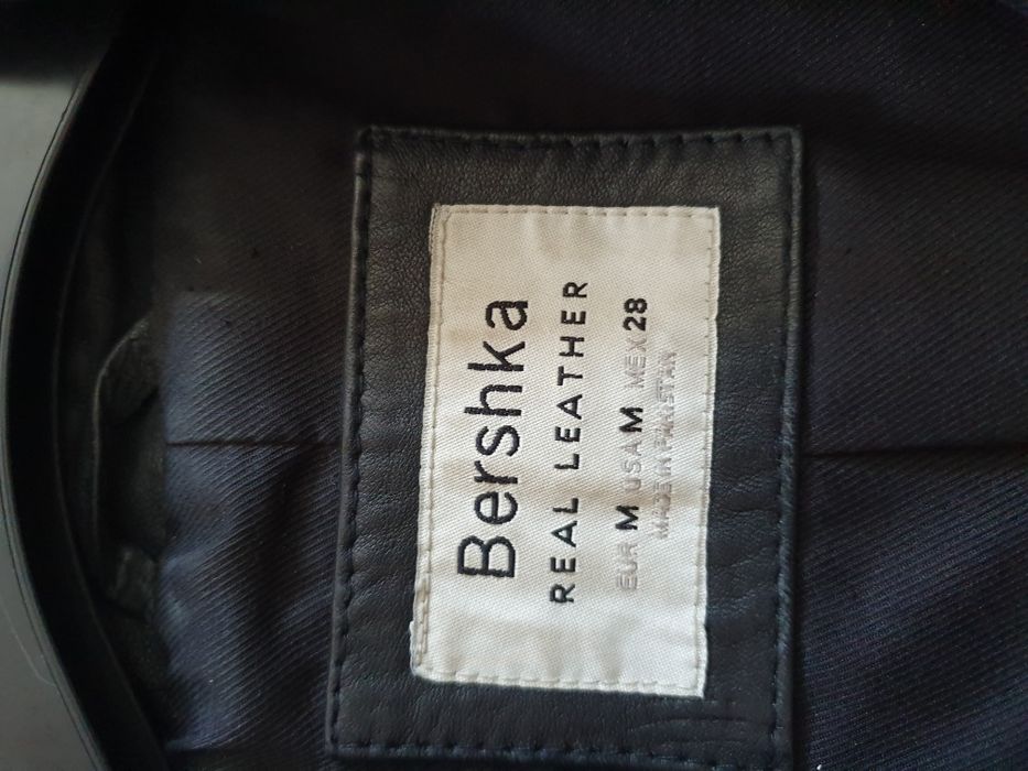 Bershka ест кожа М 60лв