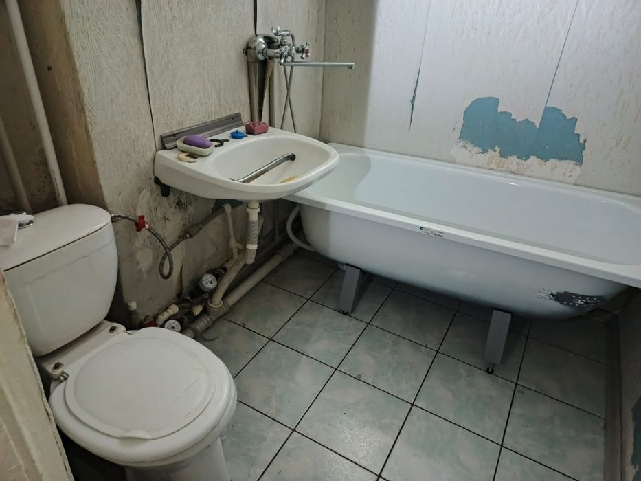 Продам офис по Б Независимости