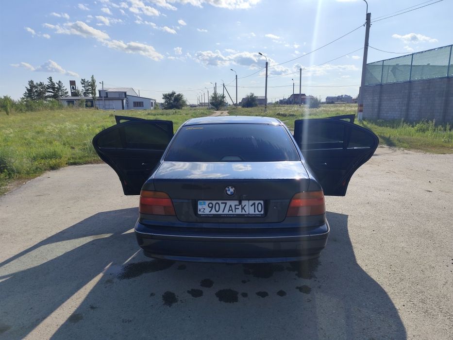 Продается БМВ е39