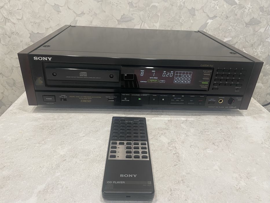 CD проигрыватель Sony cdp338esd