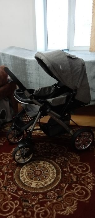 Продам детскую коляску