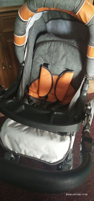 Продам отличную коляску