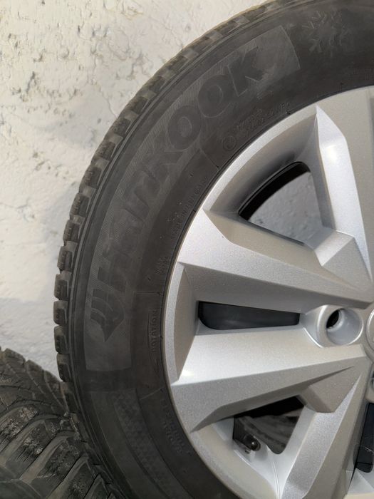 Jante OEM Dacia Logan (tabla+capac+anvelopa iarna)