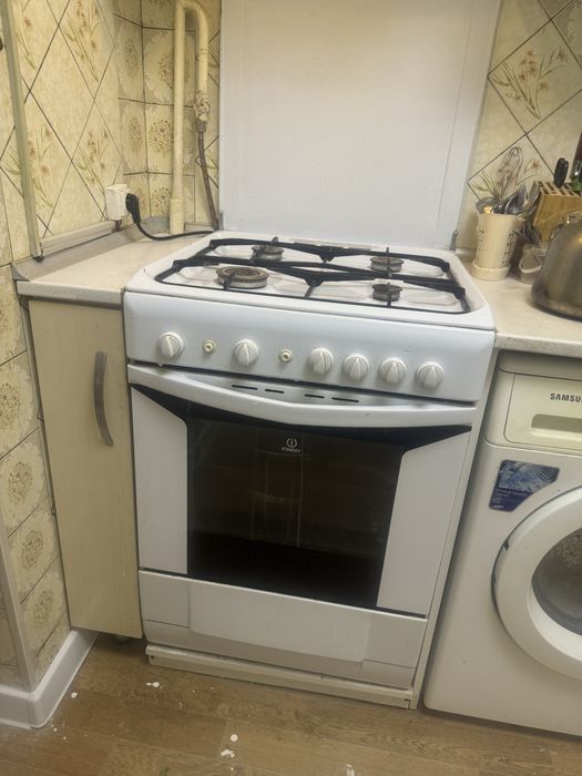 Газ плита Индезит