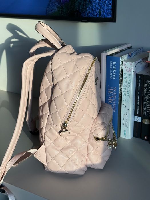 Дамски Guess чанти