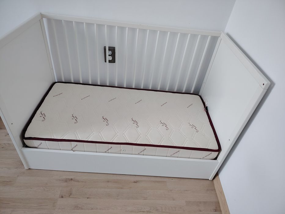 Кошара, матрак Pierre Carrdin и повивалник Ikea/ИКЕА + обиколник, кошо