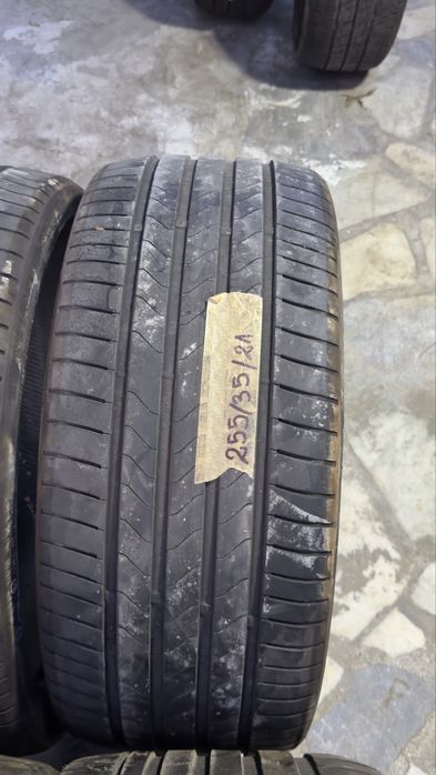 Летен спорт пакет 255/35/21 с 285/30/21