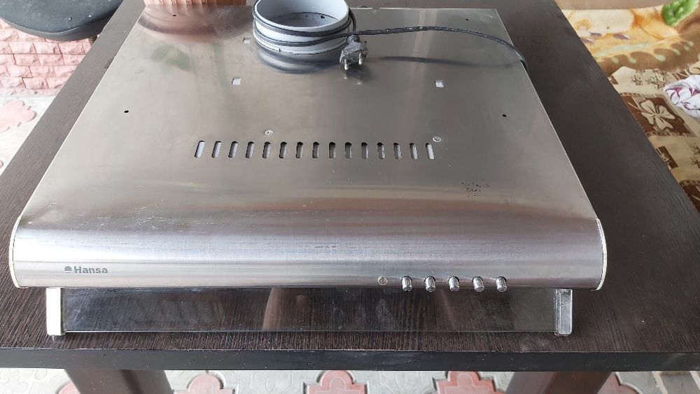 Вытяжка ханса и раковина