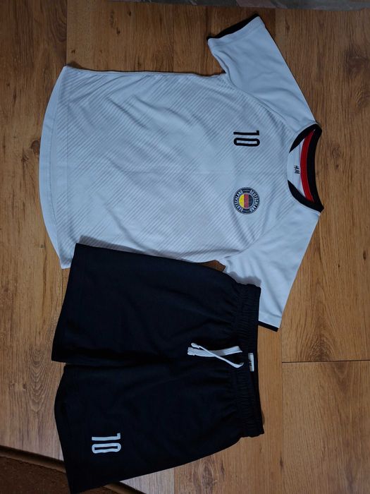 Set de sport copii H&M marime 6-8 ani