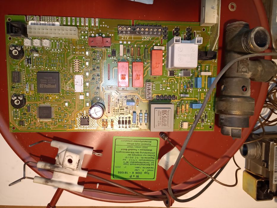 Vaillant Placa electronica Fluxostat Manometru Corp pompa