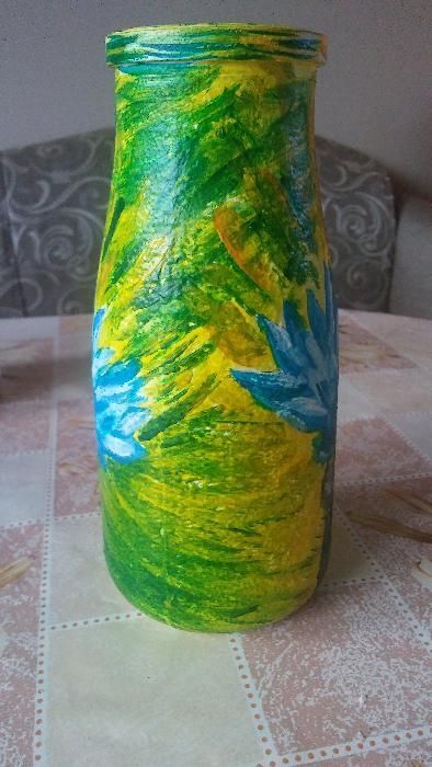 стъклени вази ръчно рисувани