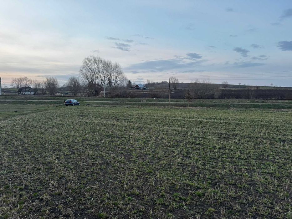 Tren plus casa de vanzare