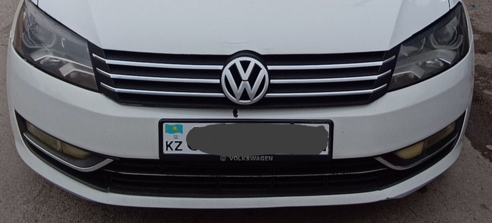 Передний бампер в сборе оригинал