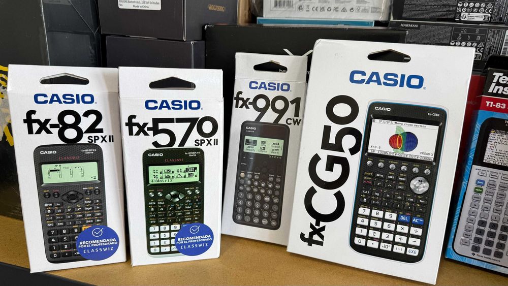 Calculator de birou Texas Instruments ti-82