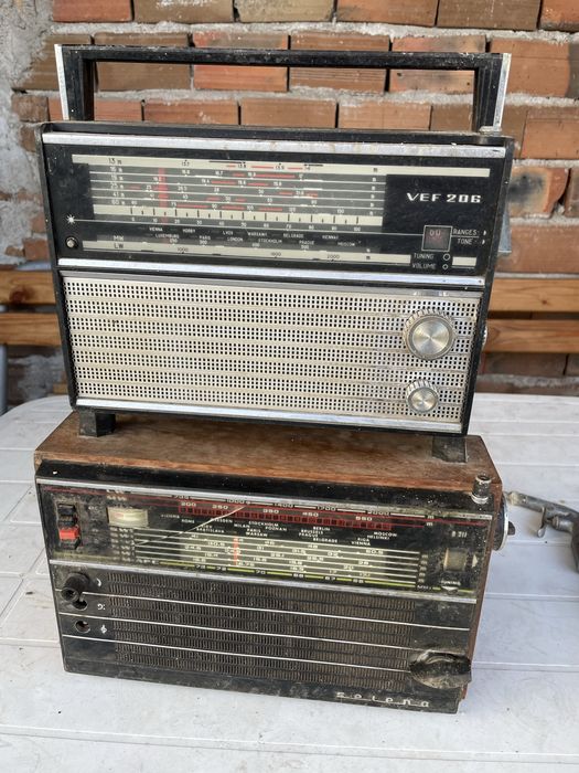 Веф два броя много запаени