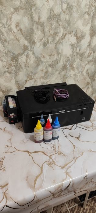 МФУ Epson L200 цветной.