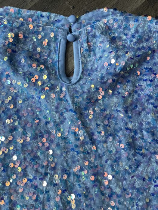 Синя блуза в пайети