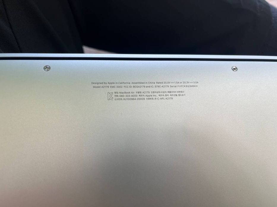 MacBook Air 2020 silver