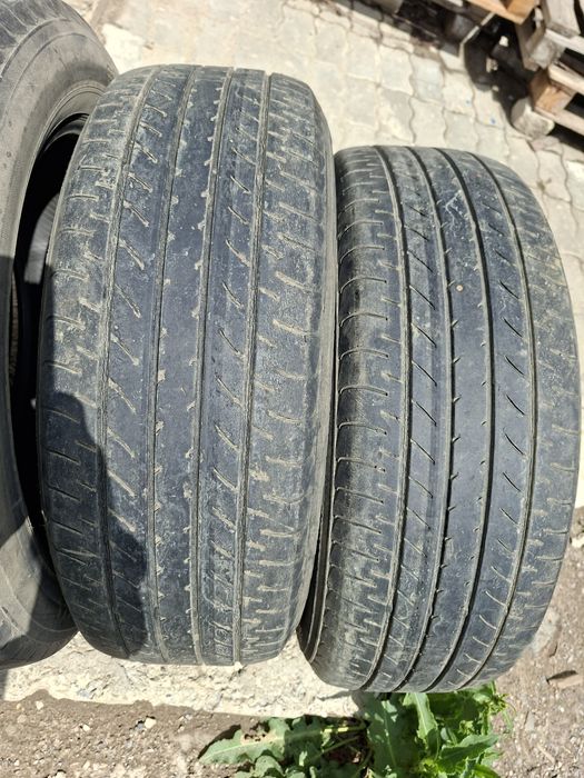 Продам шины 225/60/18 якохама