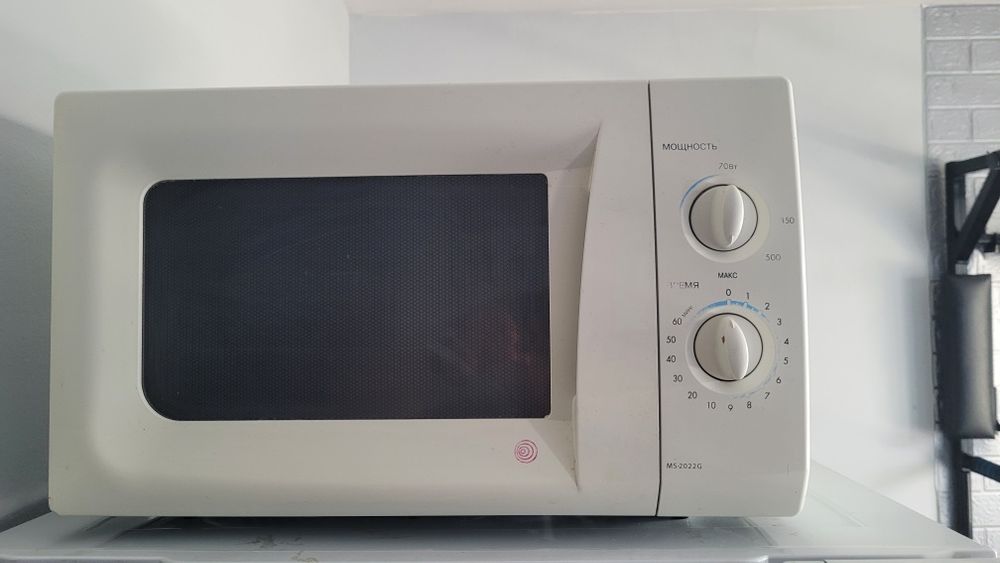 Микроволновка 15000 тг