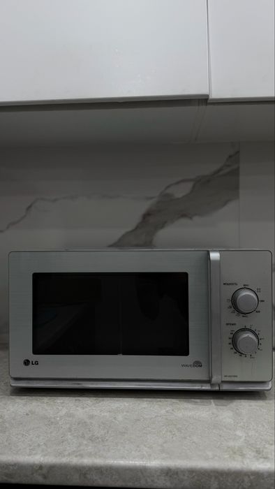 Микроволновая печь LG WaveDOM