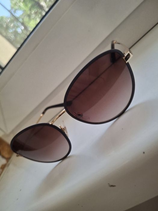 Ochelari de soare ( dolce&Gabana)
