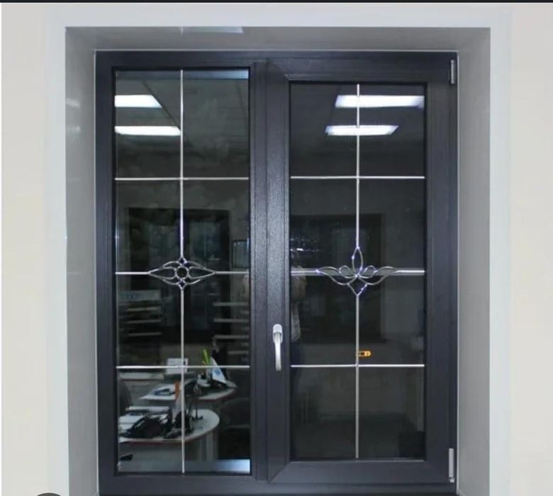 Пластиковые окна и витражи