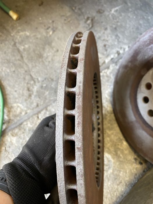 Предни спирачки ауди с3 audi s3 2001г 312мм