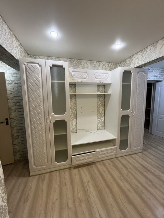 Стенка шкаф в гостиную