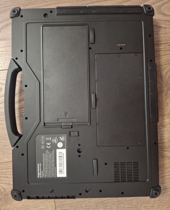продам защищенный ноут бук Rugged notebook T14