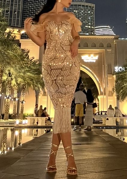 Златисто- бежова официална рокля