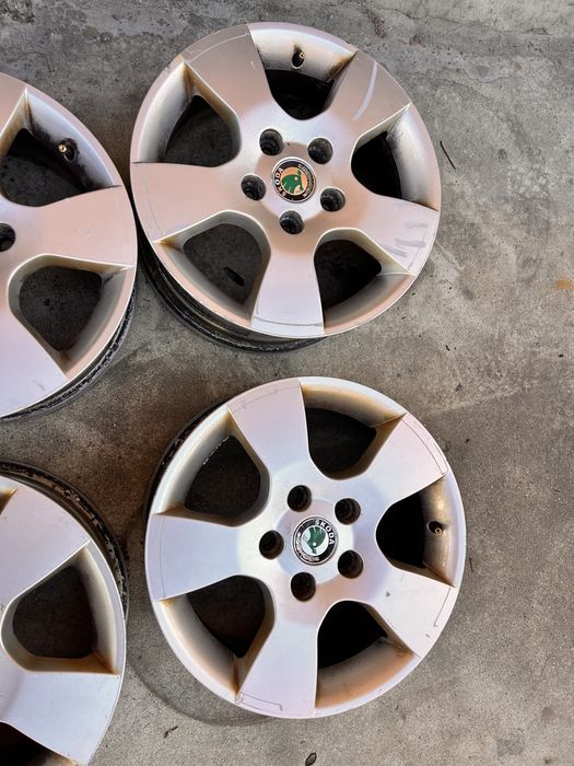 Джанти Шкода 15ки  5х112