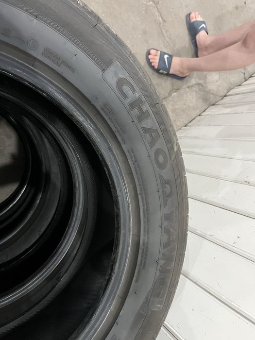 Срочна продам резину 4 штук