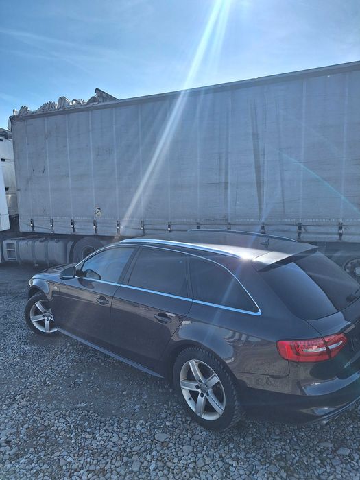 Audi A4 S Line 2.0 177 cp