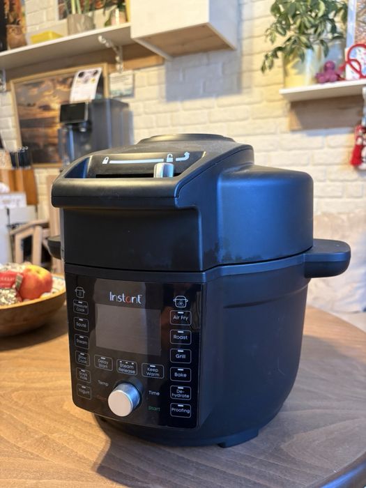 Промо намален до 09.09 Комбиниран мултикукър Instant Pot DUO CRISP ULTIMATE LID