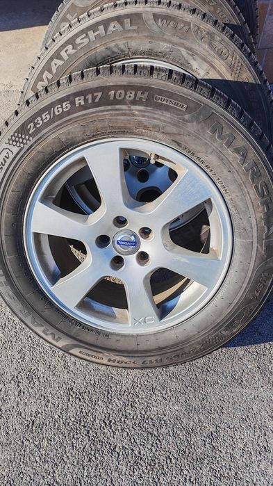 Зимни гуми и джанти за волво