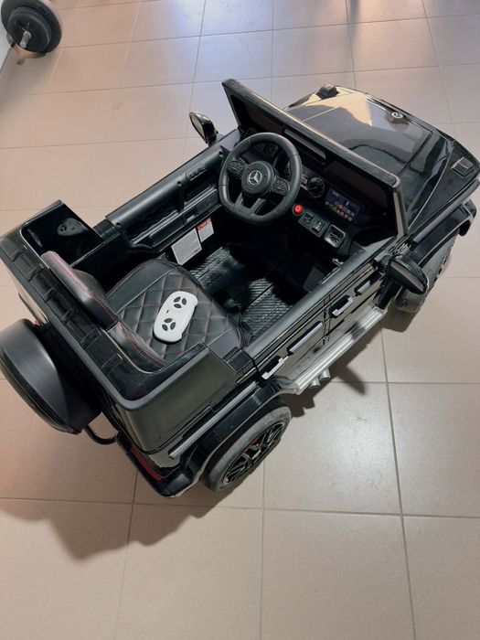 Акумулаторна кола Mercedes