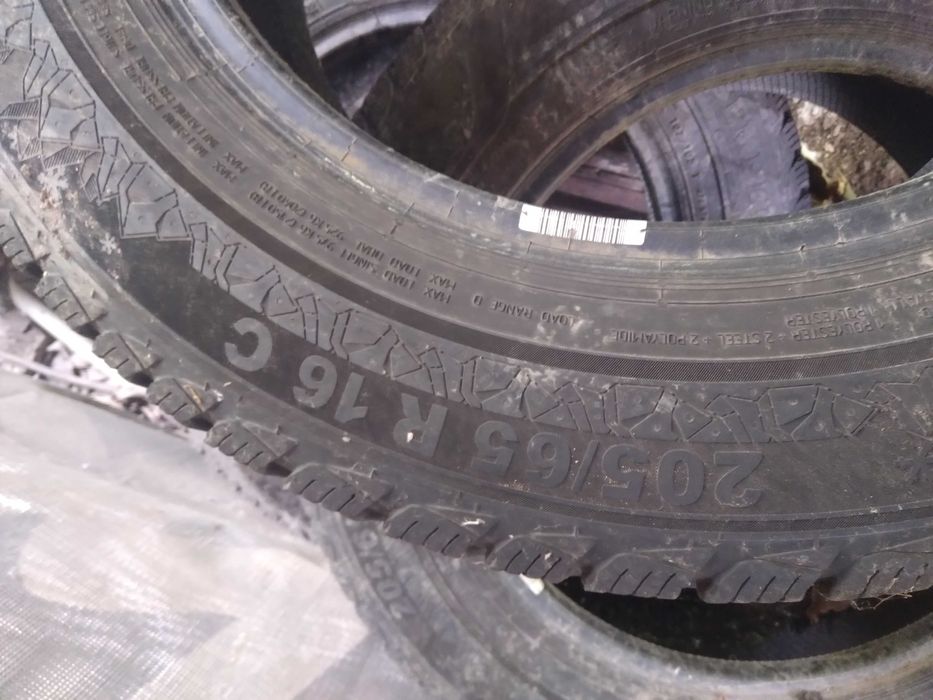 Гуми за бус 205/65/16 C