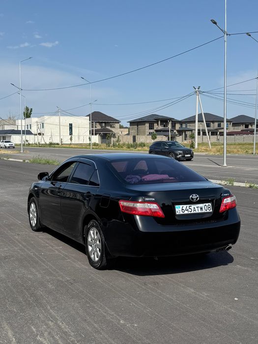 Toyota camry 40.