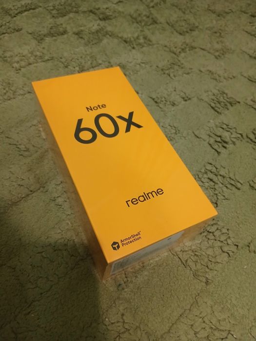 Realme Note 60x.