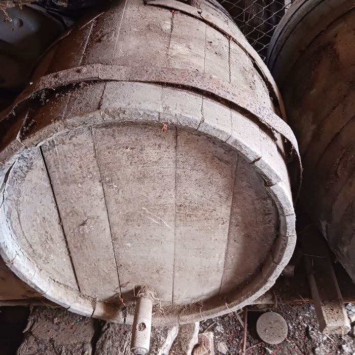 Стари бъчви и бурета  за декорация