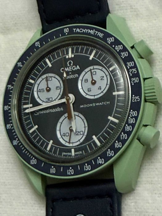 Ceas Omega Swatch MoonSwatch Mission on Earth