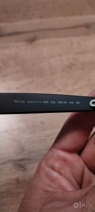 Продам солнцезащитные очки Ray Ban New Wayfarer RB2132