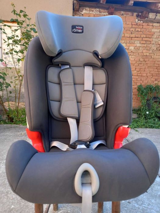 Столче за кола ISOFIX Britax Romer Advansafix III SICT Storm Grey
