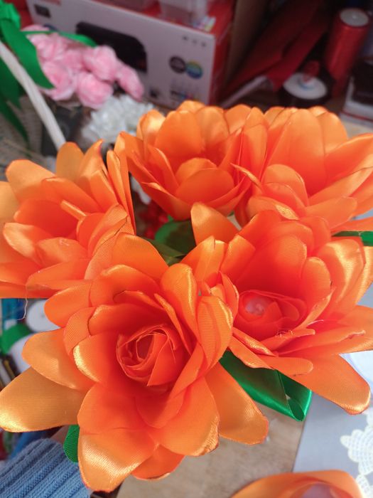 Цветы из атласной ленты