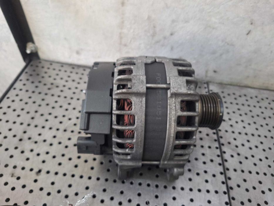 alternator 1.6 tdi crk vw touran 5t1  03l903023m  0125811008